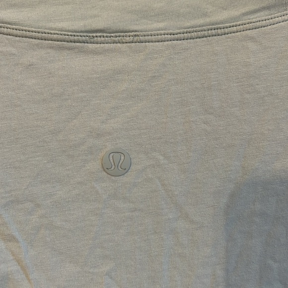 Lululemon Cinch it Up Tank Top SZ 6 - Picture 6 of 6